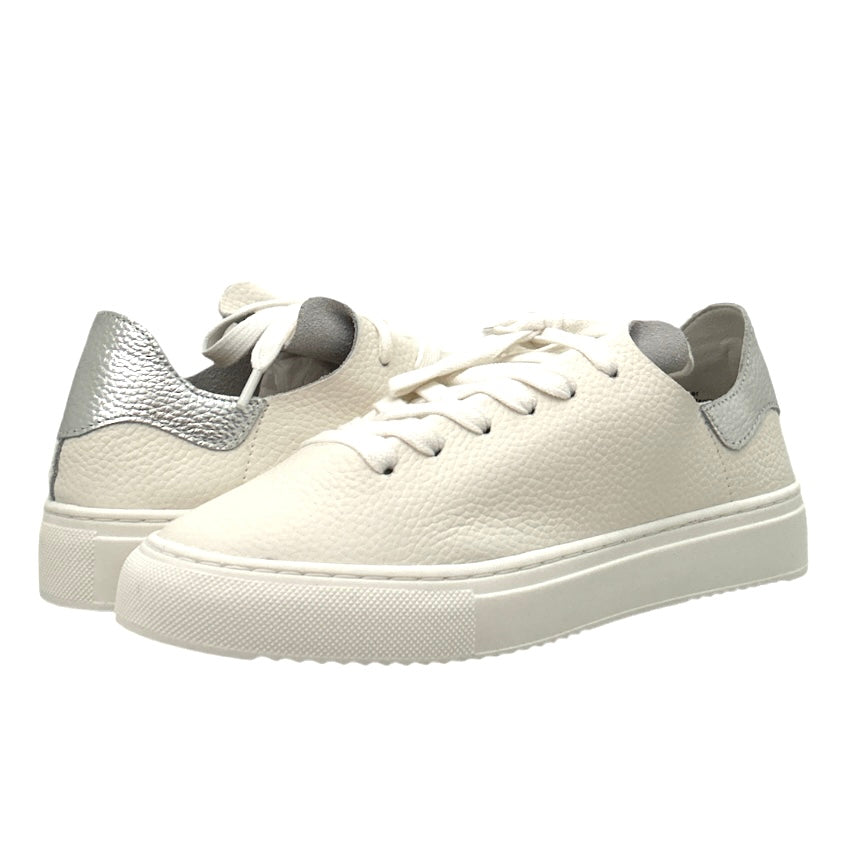 PADMAA Women's Low Top Lace Up Flats Sneakers