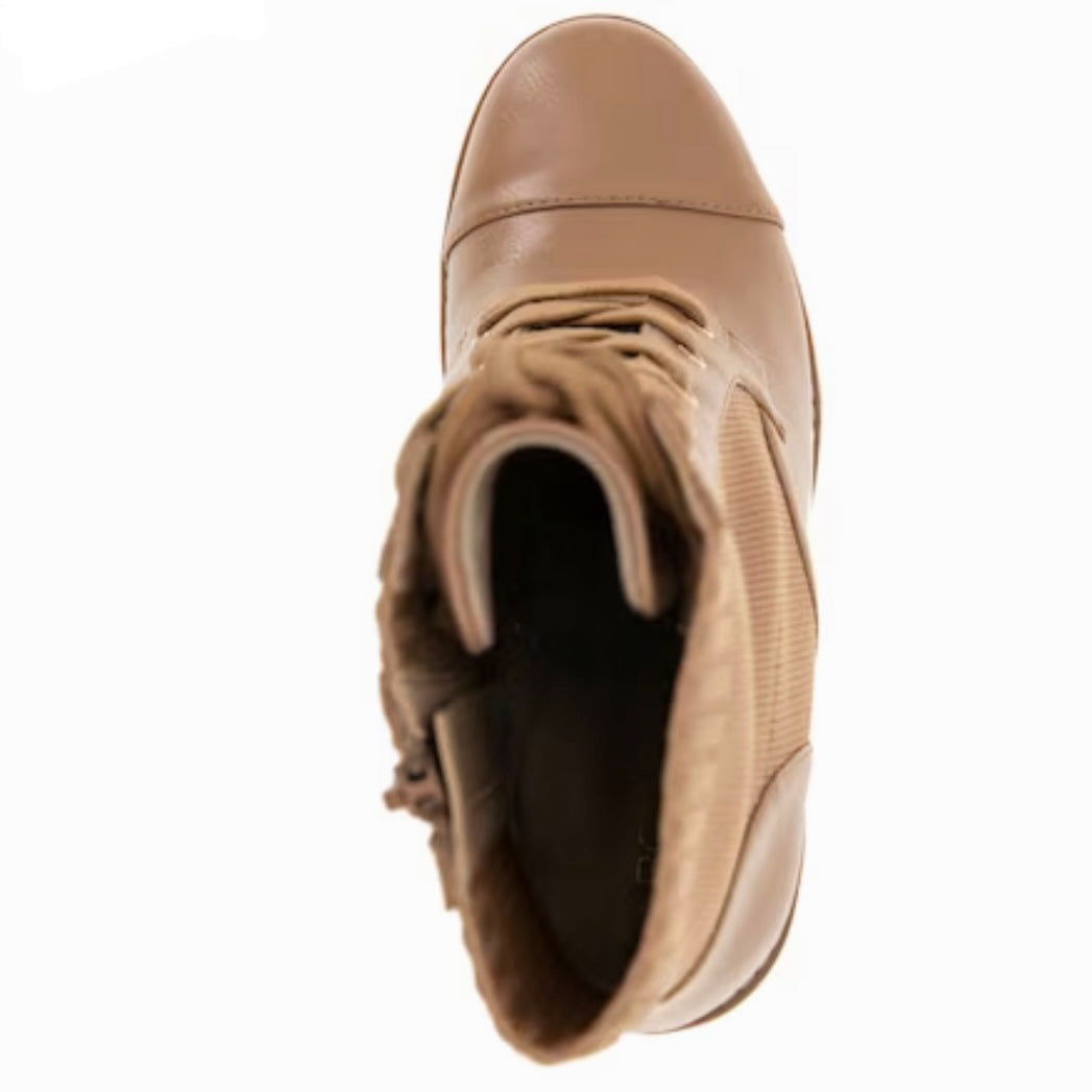 PILAS Lug Sole Booties Tan Size 7 Women's Ankle Boots