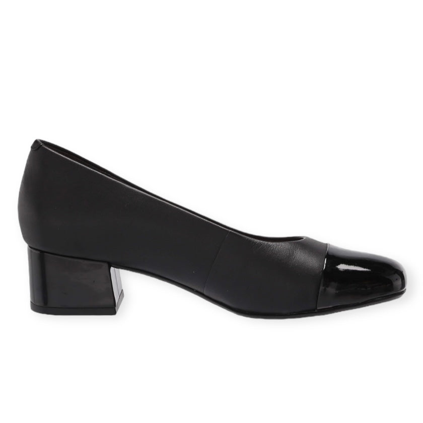 CHARTLI DIVA Black Slip On Women's Pumps Shoes