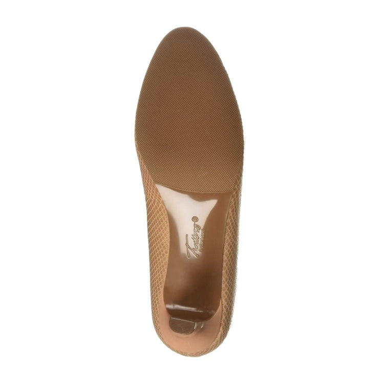 FAB Nude Pointed Toe Slip On Kitten Heels Size 6.5 W Women's Pumps