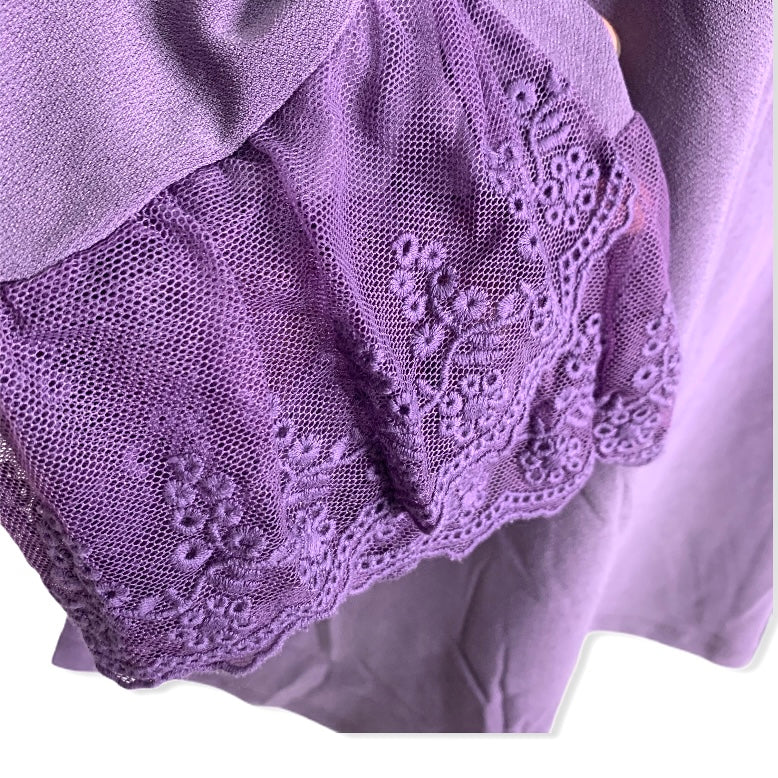 Love Scarlett Top Womens Blouse Long Sleeve Lace cuffs Size M. - Fannetti Boutique