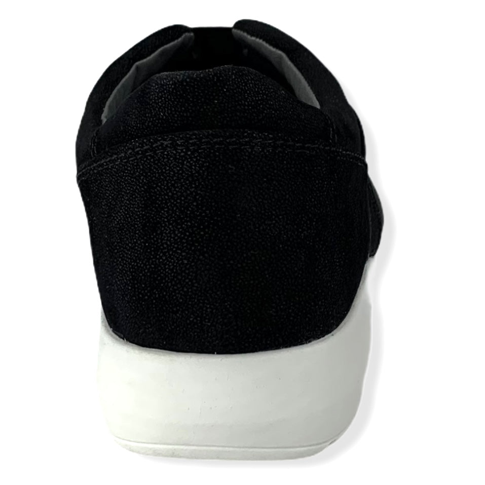 WANDER Comfort Black Slip On Round Toe Women's Sneakers