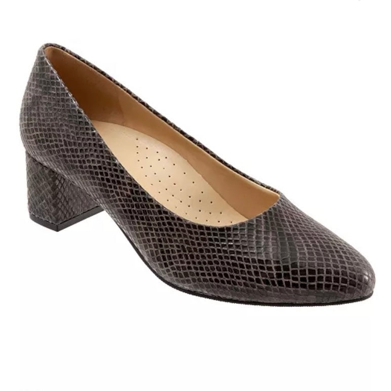 KARI Women's Block Heel Slip On Pump