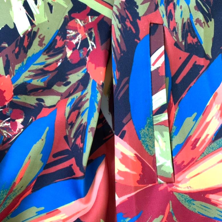 Floral Print Multicolor Sleeveless V-Neck Size 8 A-Line Women's Dress