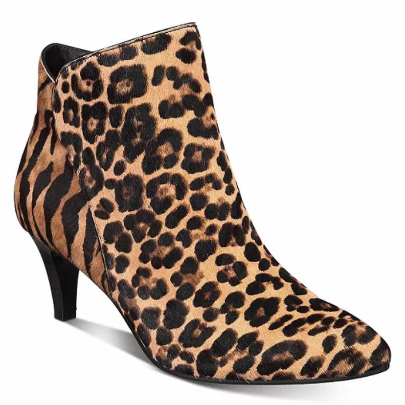 Harpper Leopard Leather Kitten Heel Booties Size 8M Women's Ankle Boots