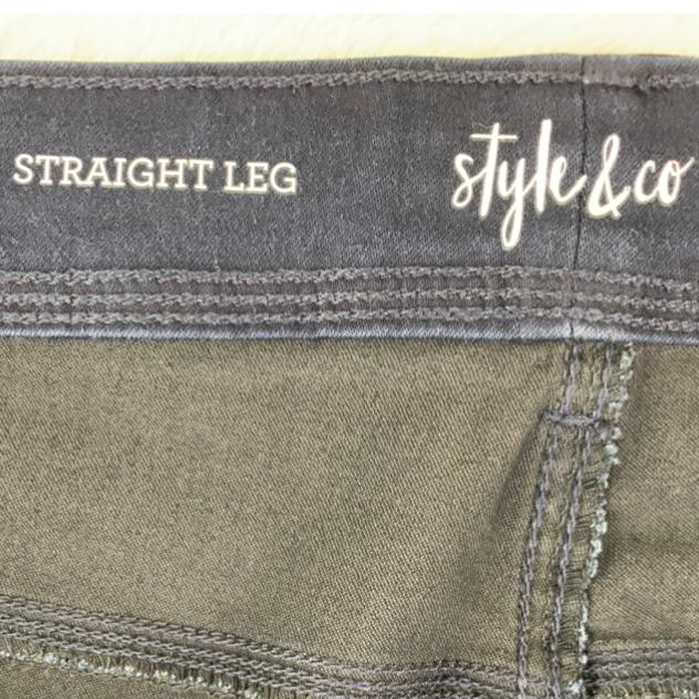Straight Leg Dark Blue Plus Size 24W Women's Jeans