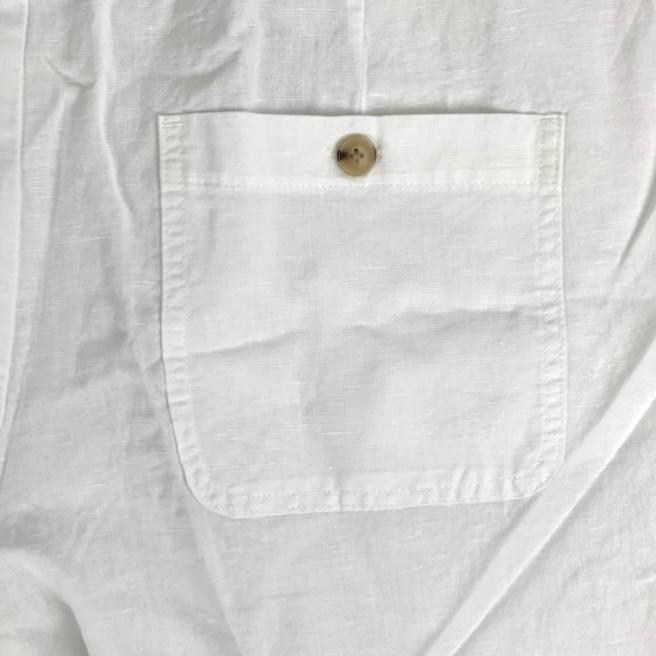 Women's White Cropped Capri Pants