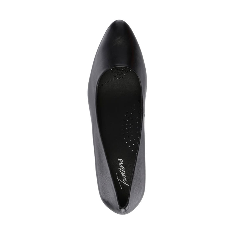 KIERA Leather Black Size 6.5 W Pointed Toe Slip On Women's Pumps
