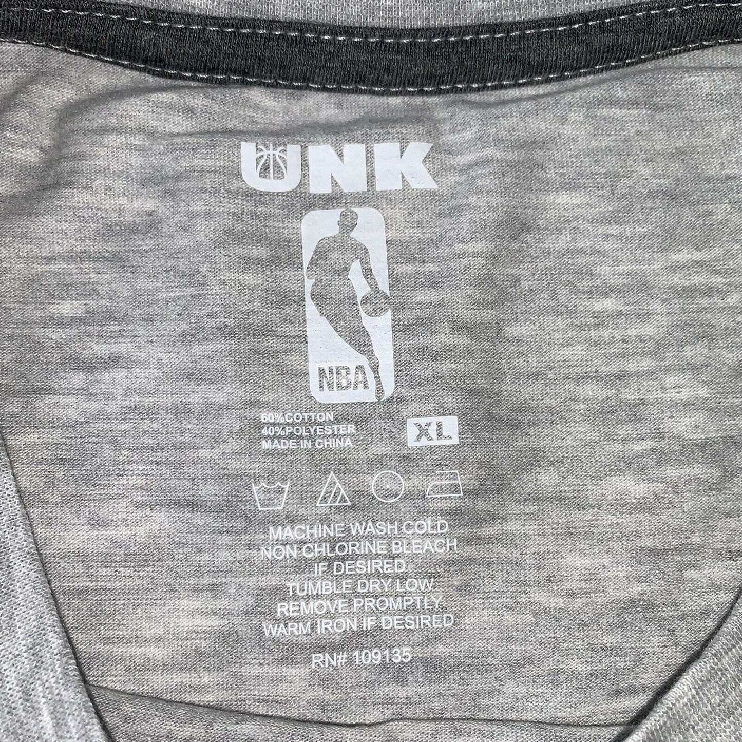UNK NBA Supreme Long Sleeve Pullover Tee shirt Size XL. - Fannetti Boutique