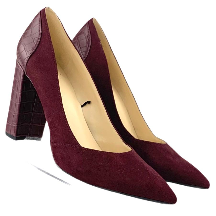 Wine Red Suede/Faux Leather Block Heel Pointed Toe Size 8.5M Women's Pumps