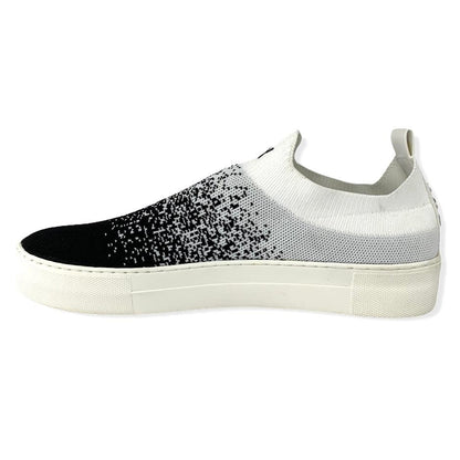 Black/White Slip-on Stretch Knit Size 8.5M Women's Fashion Sneakers