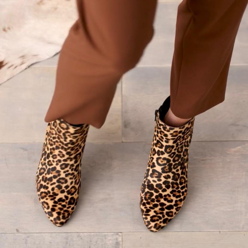 Harpper Leopard Leather Kitten Heel Booties Size 8M Women's Ankle Boots