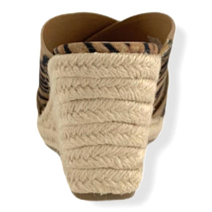 Crisscross Straps Espadrille Animal Print Size 7.5M Wedge Sandals